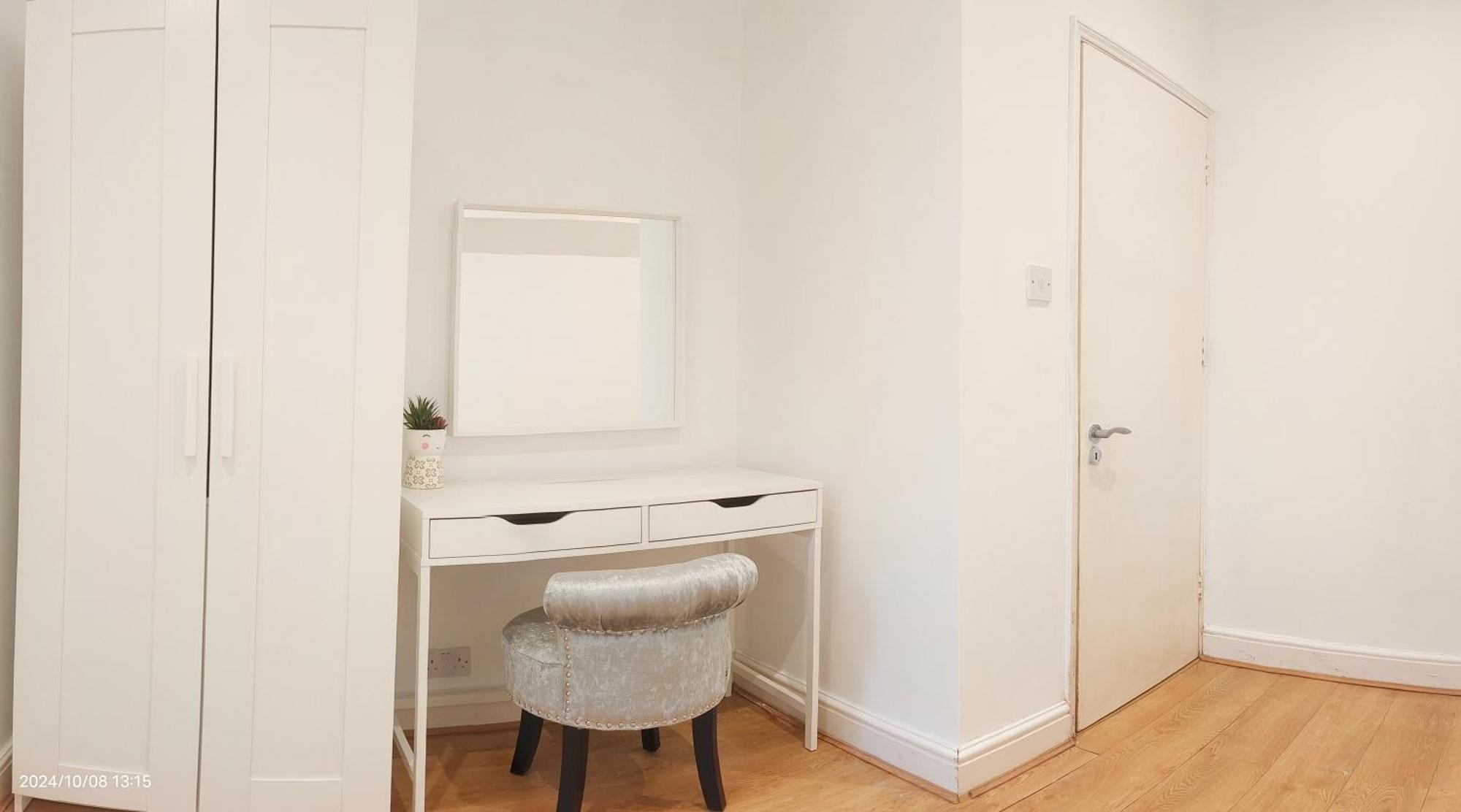 Blossom Apartment With Garden London Exterior photo